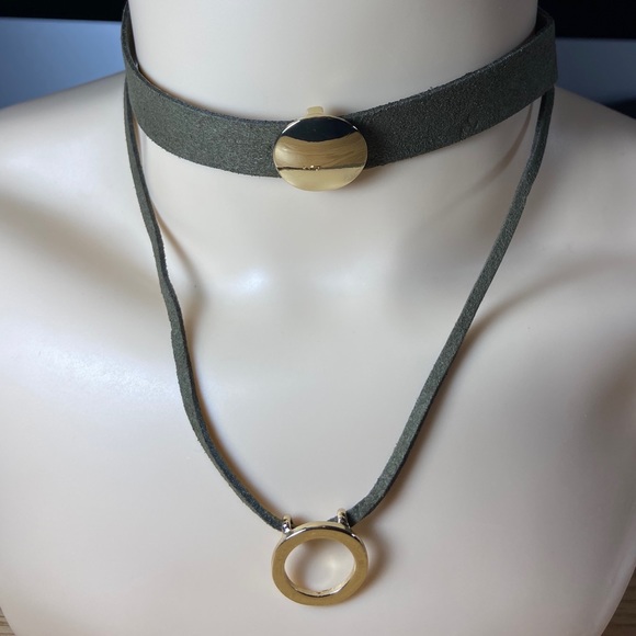 Suede Green and Gold Choker Necklace - Picture 1 of 1